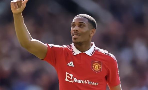 的綠茵場上 的綠茵場上